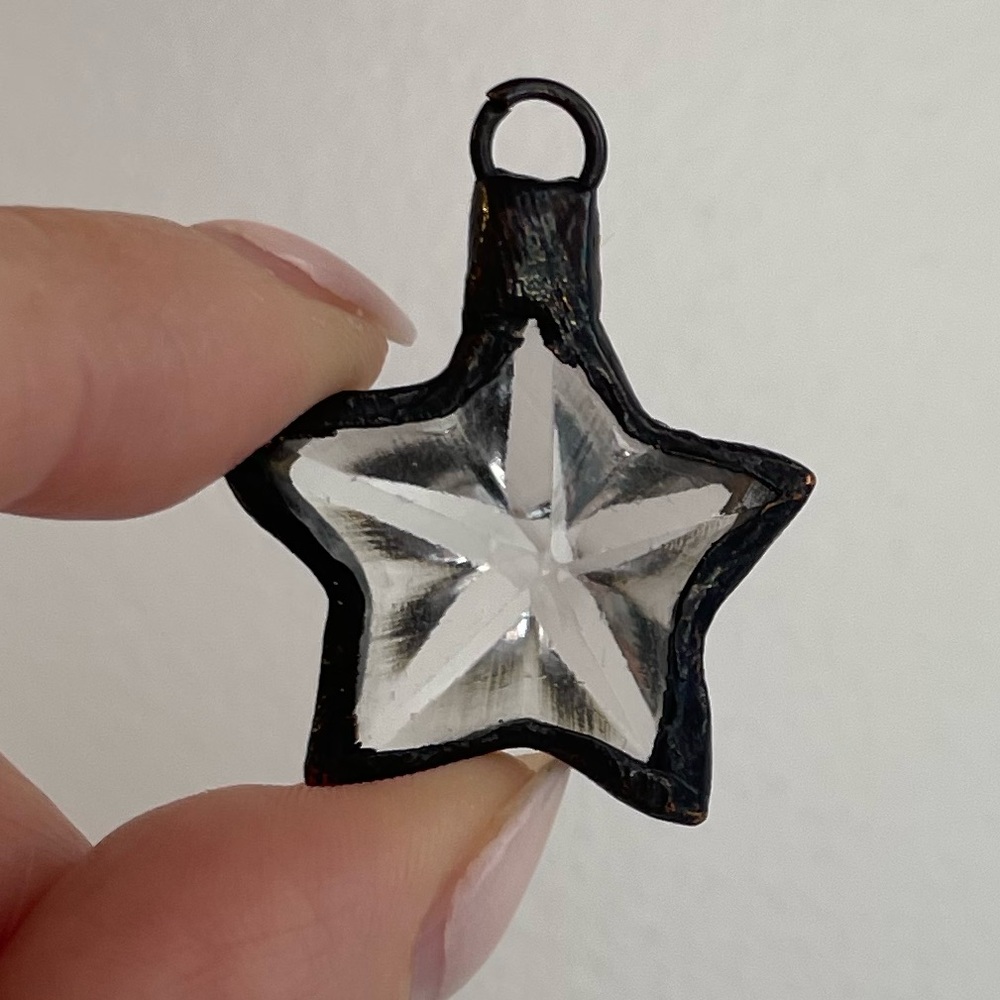 NWOT Crystal Star Charm